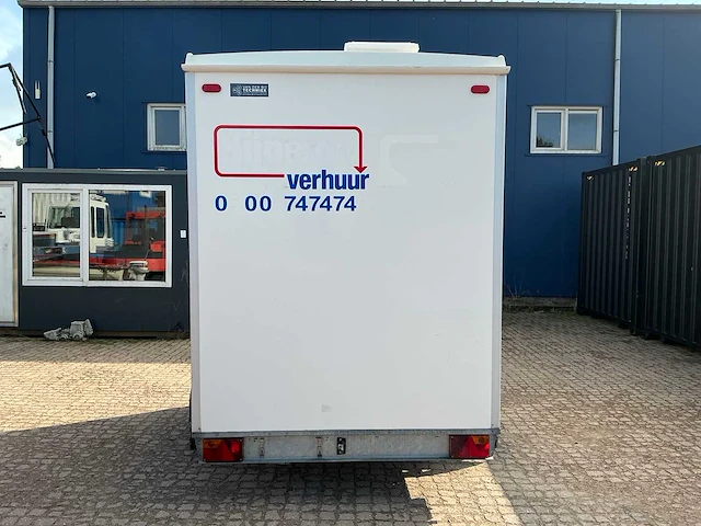 Mobiele badkamer - afbeelding 22 van  27