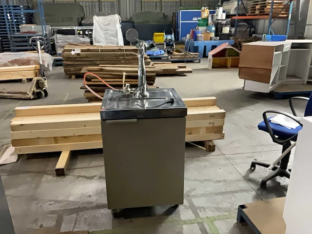 Mobiele biertap - afbeelding 2 van  6