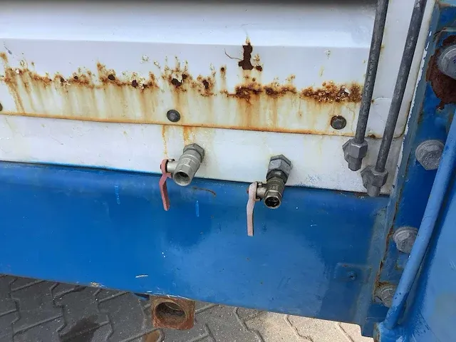 Mobiele boorinstallatie/bronboor installatie - afbeelding 13 van  22