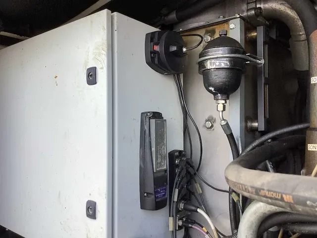 Mobiele boorinstallatie/bronboor installatie - afbeelding 17 van  22