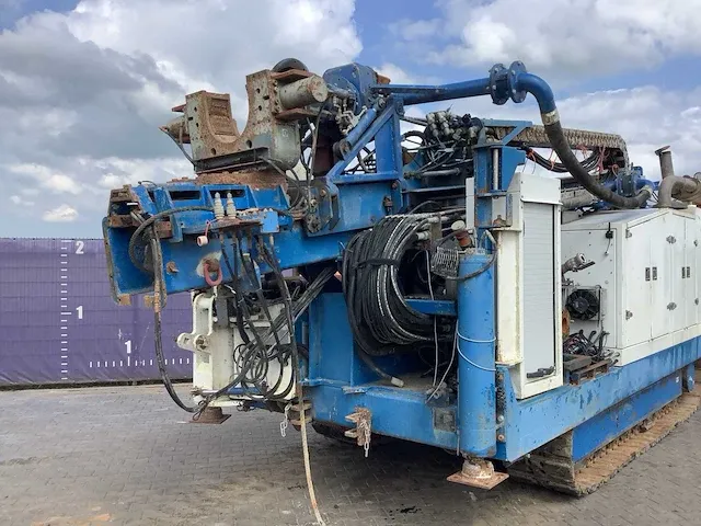 Mobiele boorinstallatie/bronboor installatie - afbeelding 5 van  22