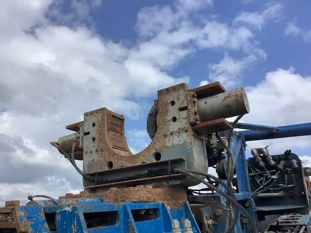 Mobiele boorinstallatie/bronboor installatie - afbeelding 9 van  22