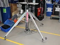Mobiele bouwlift ksf type cm-520h1. maximale lifthoogte 490 cm. capaciteit max. 120 kg. met afstandsbediening - afbeelding 1 van  4