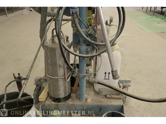 Mobiele composite spuitpomp v.v lans - afbeelding 16 van  18