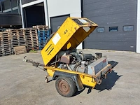 Mobiele compressor, atlas copco - afbeelding 6 van  30