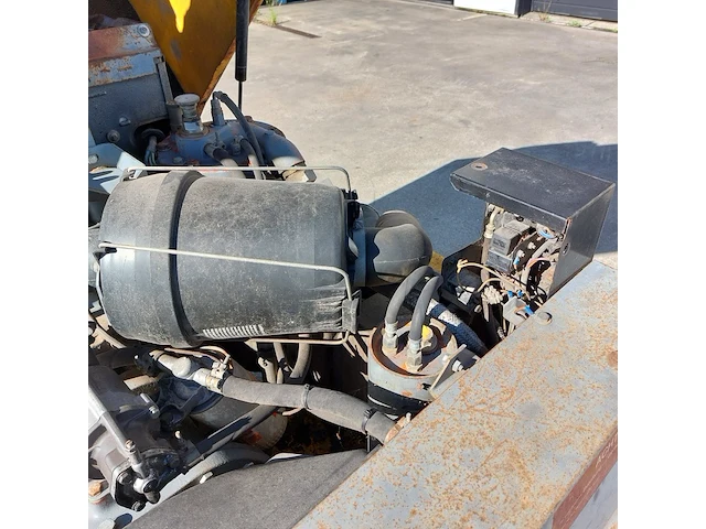 Mobiele compressor, atlas copco - afbeelding 11 van  30