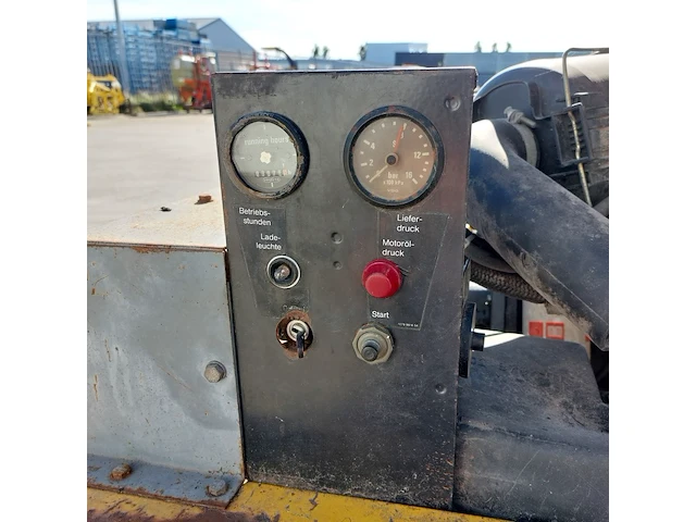 Mobiele compressor, atlas copco - afbeelding 19 van  30