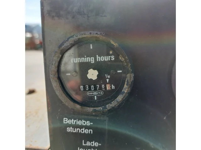 Mobiele compressor, atlas copco - afbeelding 20 van  30