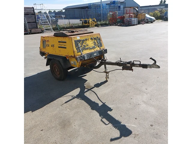 Mobiele compressor, atlas copco - afbeelding 25 van  30