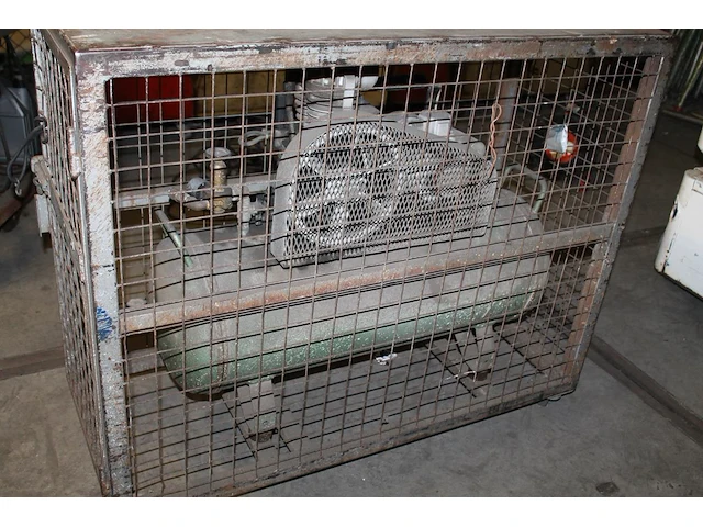 Mobiele compressor creemers, incl. transportkar. let op! werking onbekend. - afbeelding 3 van  3