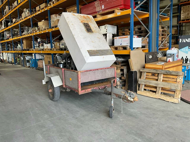 Mobiele compressor - afbeelding 1 van  17