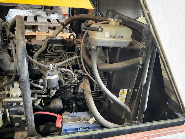 Mobiele compressor - afbeelding 13 van  17