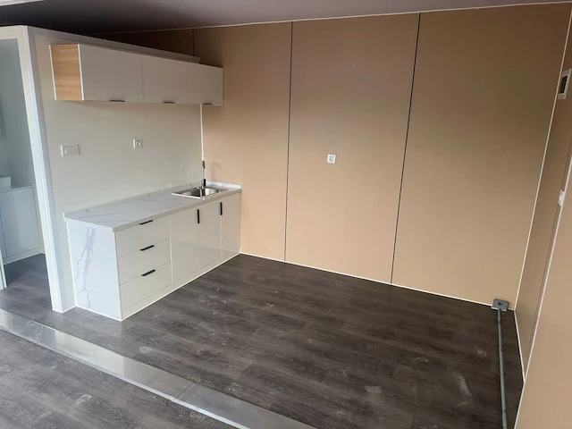 Mobiele containerwoning / woonunit met badkamer en keuken 20ft - afbeelding 26 van  37