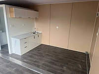 Mobiele containerwoning / woonunit met badkamer en keuken 20ft - afbeelding 26 van  37