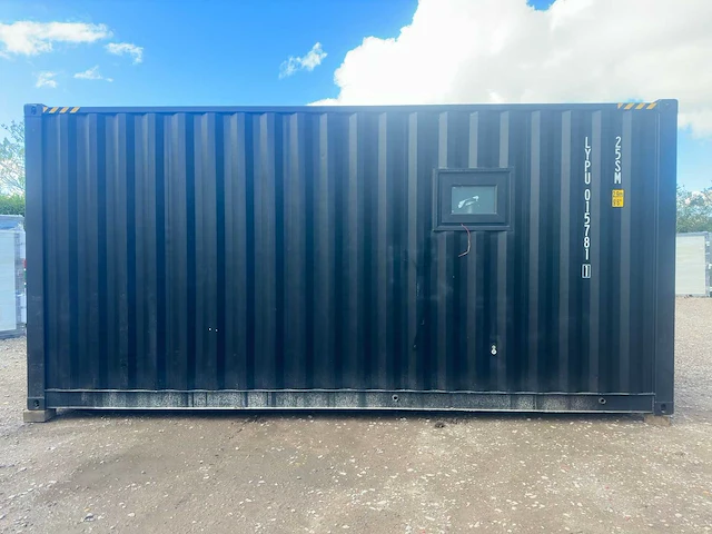 Mobiele containerwoning / woonunit met badkamer en keuken 20ft - afbeelding 36 van  37