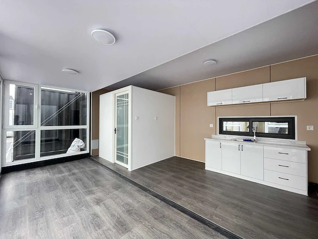 Mobiele containerwoning / woonunit met badkamer en keuken 20ft - afbeelding 9 van  19
