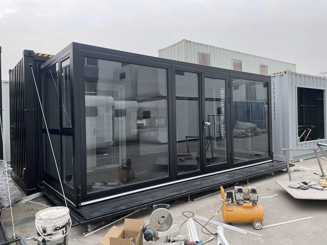 Mobiele containerwoning / woonunit met badkamer en keuken 20ft - afbeelding 12 van  19