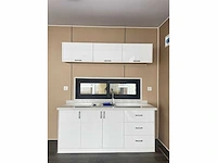 Mobiele containerwoning / woonunit met badkamer en keuken 20ft - afbeelding 2 van  19