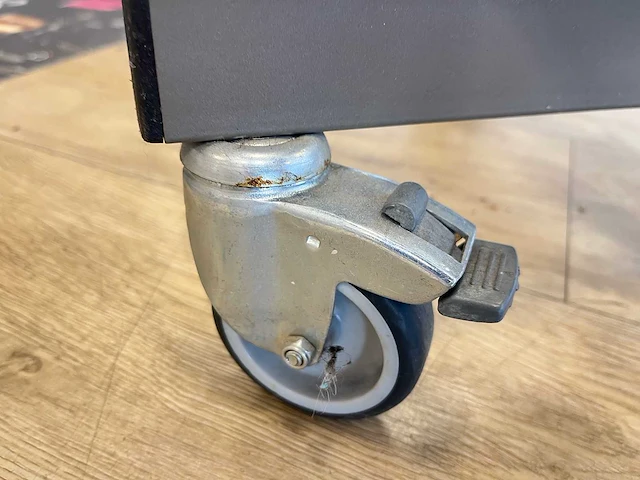 Mobiele display carrousel - afbeelding 7 van  7
