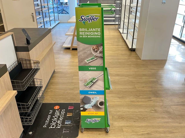 Mobiele display schoonmaakproducten - afbeelding 3 van  5