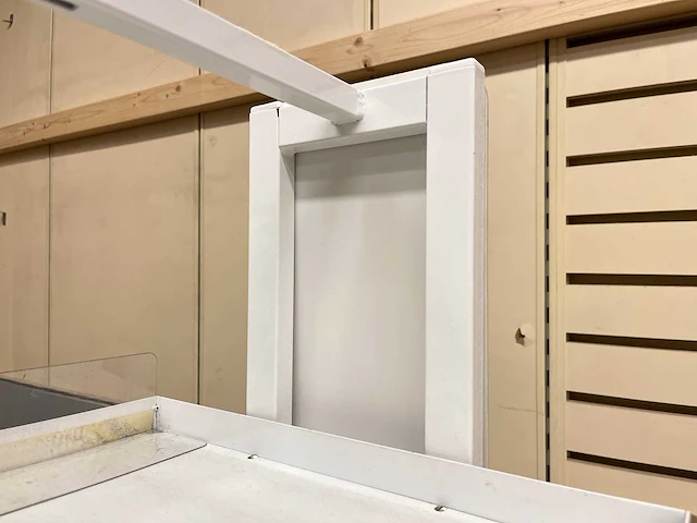 Mobiele display schoonmaakproducten - afbeelding 3 van  4