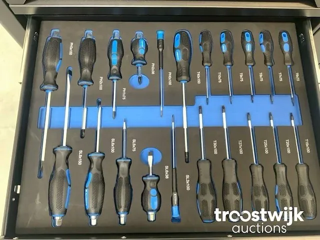 Mobiele gereedschapswagen - afbeelding 11 van  18