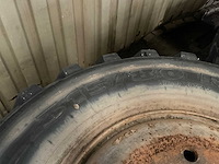 Mobiele graafmachine banden (4x) - afbeelding 3 van  7