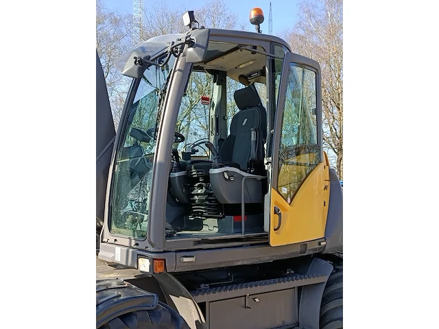 Mobiele graafmachine mecalac, 714mw, bouwjaar 2015 - afbeelding 36 van  38