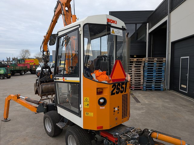 Mobiele graafmachine/grafdelver, reform, boki 2651 - afbeelding 13 van  51