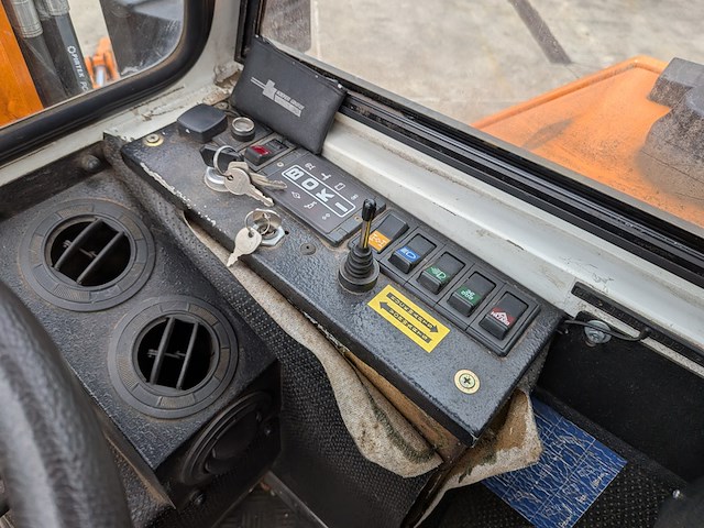 Mobiele graafmachine/grafdelver, reform, boki 2651 - afbeelding 35 van  51