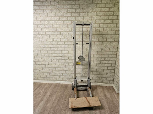 Mobiele handtakel lift - afbeelding 2 van  4