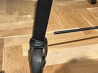 Mobiele houten schrijftafel met lade - afbeelding 5 van  7