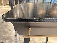 Mobiele houten schrijftafel met lade - afbeelding 5 van  6