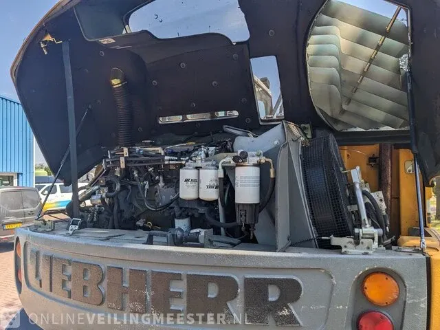 Mobiele kraan liebherr, a314 litronic, bouwjaar 2011 - afbeelding 31 van  44