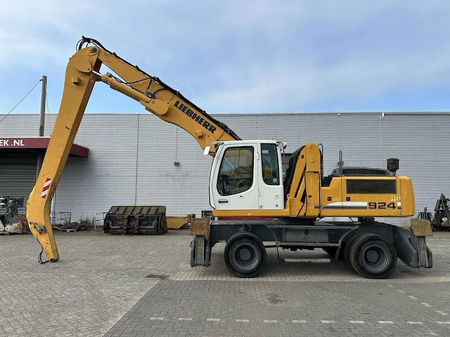 Mobiele kraan liebherr a924 c-hd diesel 184pk 2009 - afbeelding 1 van  1