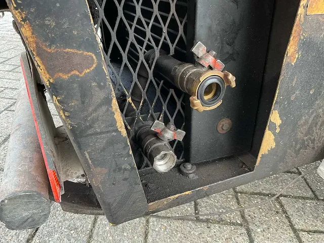Mobiele luchtcompressor - afbeelding 3 van  18