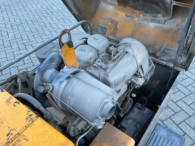 Mobiele luchtcompressor - afbeelding 6 van  18