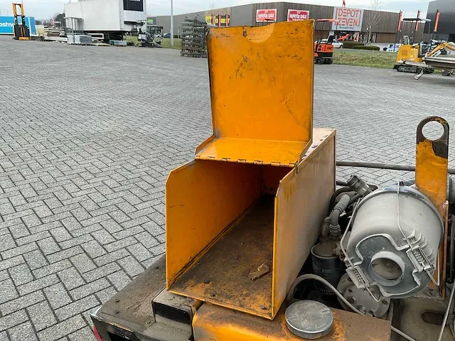 Mobiele luchtcompressor - afbeelding 10 van  18