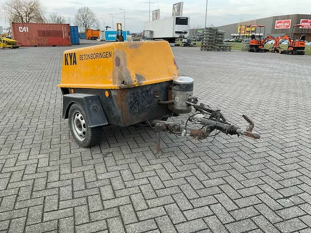 Mobiele luchtcompressor - afbeelding 11 van  18