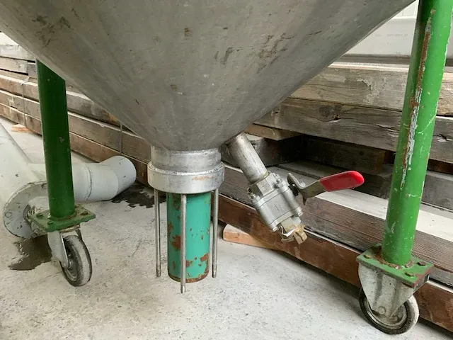 Mobiele mengkuip - afbeelding 10 van  10