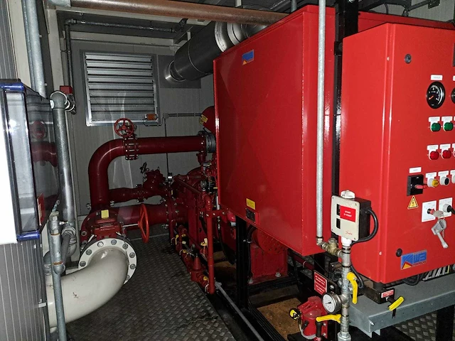 Mobiele pompkamer met sprinklerinstallatie - waterpomp - afbeelding 6 van  34