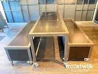 Mobiele presentatie tafel en twee mobiele banken met laden - afbeelding 1 van  7
