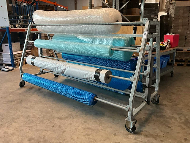 Mobiele rollenhouder - afbeelding 1 van  9