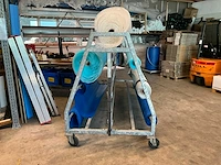 Mobiele rollenhouder - afbeelding 3 van  9