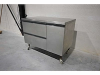 Mobiele rvs werkbank - afbeelding 3 van  5