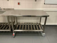 Mobiele rvs werktafel - afbeelding 2 van  5