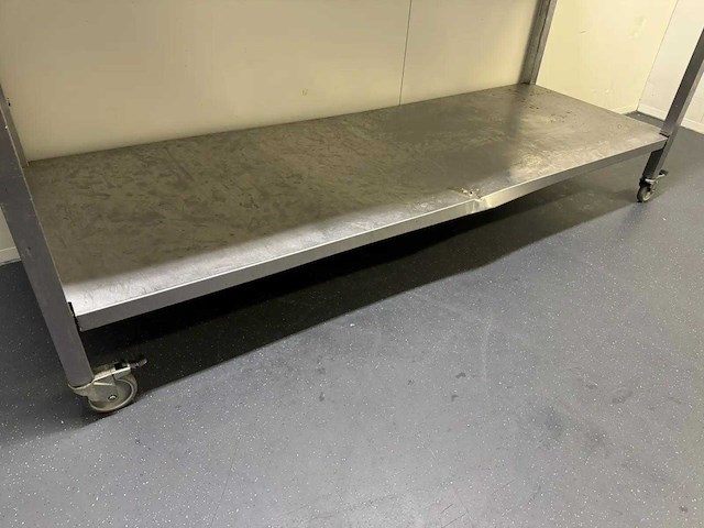 Mobiele rvs werktafel - afbeelding 5 van  5