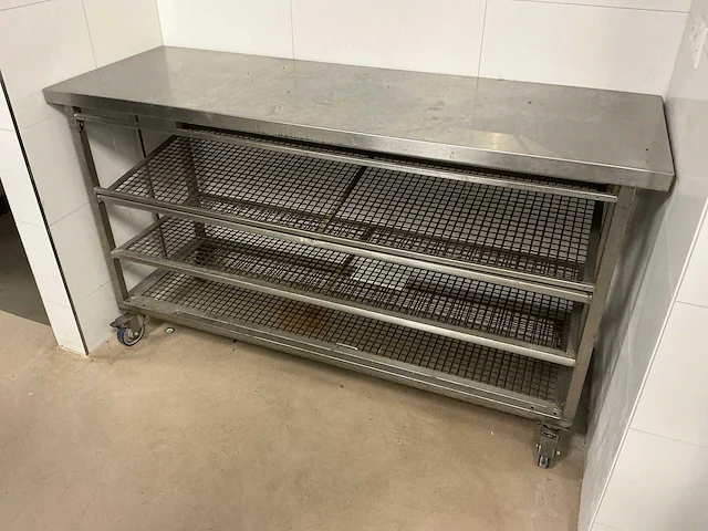 Mobiele rvs werktafel - afbeelding 1 van  3