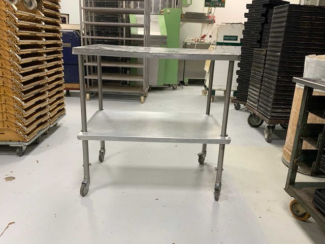 Mobiele rvs werktafel - afbeelding 3 van  3