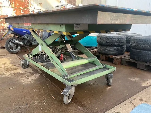 Mobiele schaarheftafel - afbeelding 3 van  7